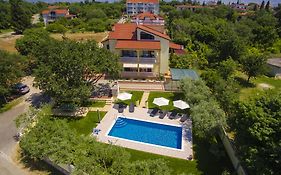 Apartments Catic