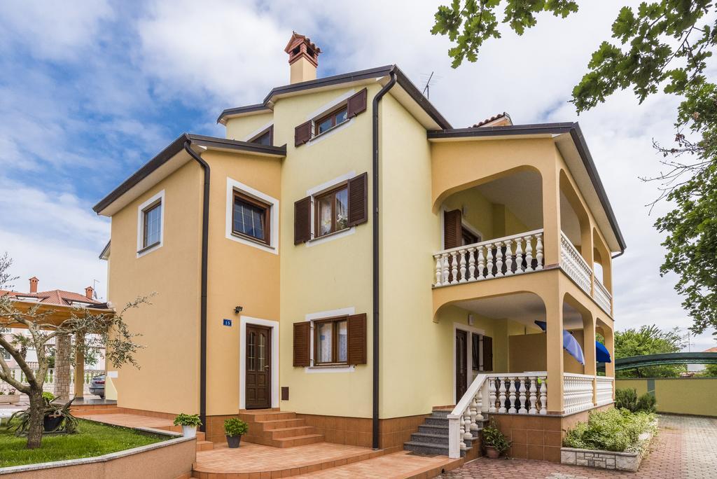 Apartments Catic Umag Exteriér fotografie